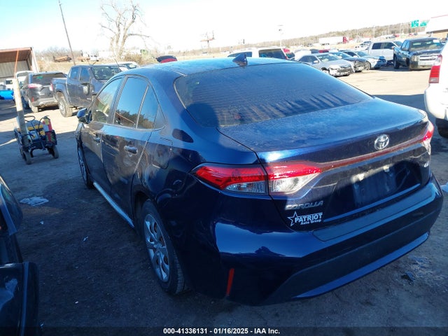 Toyota COROLLA LE 2020 JTDEPRAE4LJ008746 Image 3
