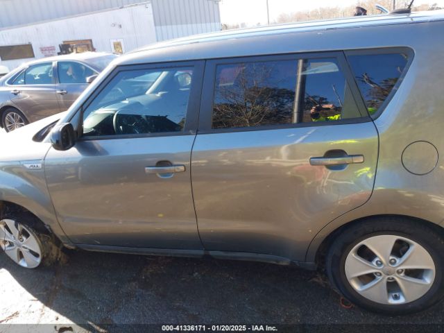KNDJN2A20G7296298 KIA Soul