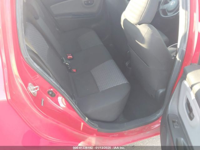 VNKKTUD32FA034446 Toyota YARIS L