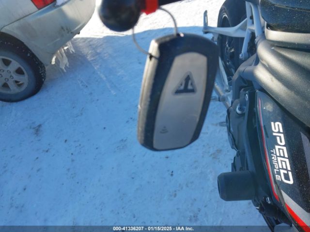 2022 TRIUMPH MOTORCYCLE SPEED TRIPLE SMTP01ST2NTAG2467 Photo 10