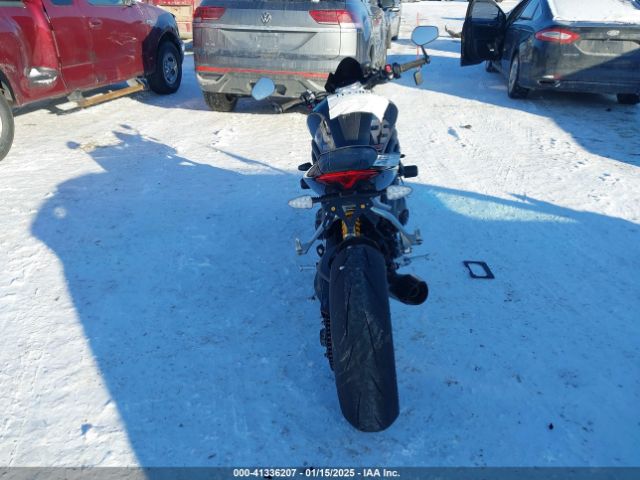 2022 TRIUMPH MOTORCYCLE SPEED TRIPLE SMTP01ST2NTAG2467 Photo 5