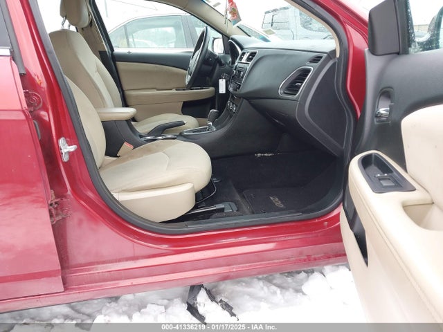 Продажа на аукционе авто 2013 Chrysler 200 Touring, vin: 1C3CCBBB3DN765652, номер лота: 41336219