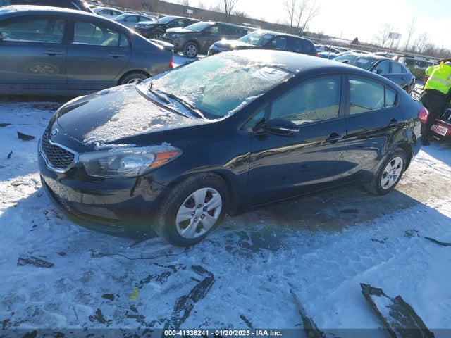 KNAFX4A65F5370563 KIA Forte