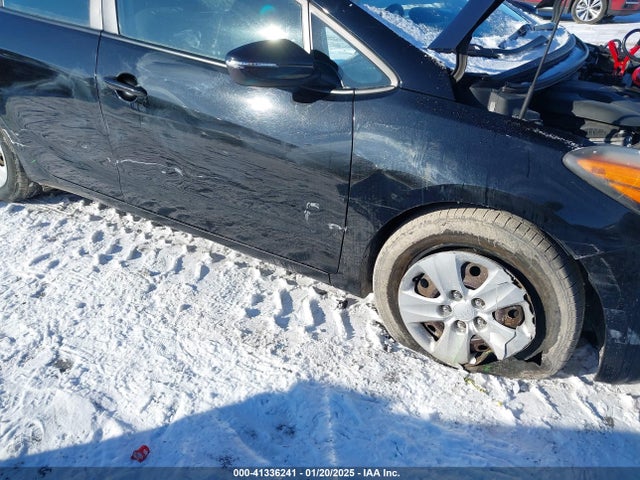 KNAFX4A65F5370563 KIA Forte