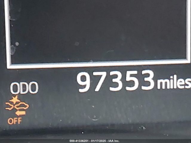2T3WFREVXJW444131 Toyota Rav4 Adventure/xle