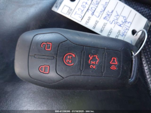 5LMCJ2D93GUJ20756 Lincoln MKC SELECT