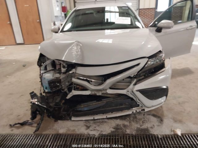 4T1G11AK4NU049294 Toyota CAMRY SE