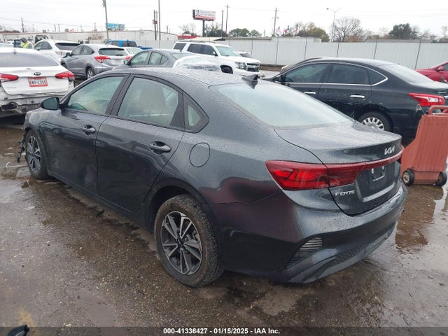 3KPF24AD7RE836695 KIA Forte Lxs