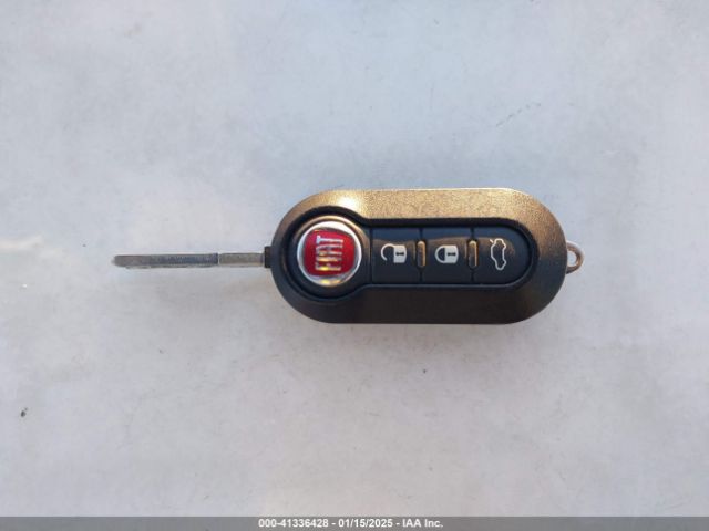 2012 FIAT 500 3C3CFFAR7CT384558 Photo 10
