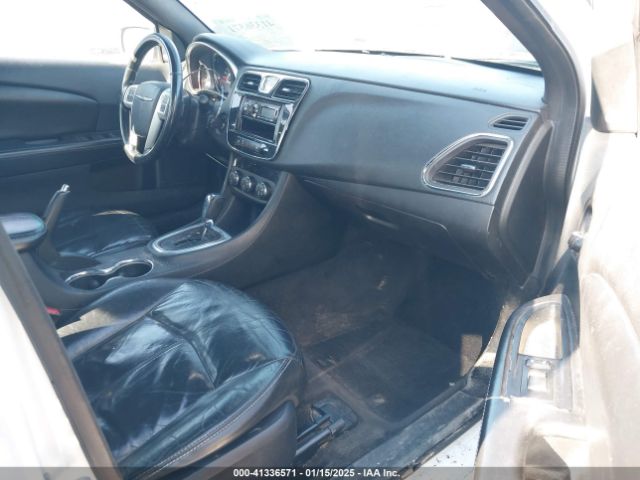 2013 CHRYSLER 200 1C3CCBCG0DN556525 Photo 4