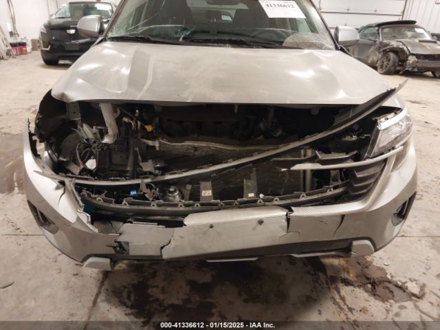 KNDEPCAA4R7650707 KIA Seltos Lx