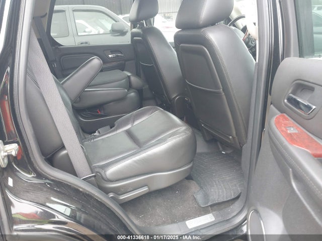 2010 CADILLAC ESCALADE 1GYUCCEF0AR259408 Photo 7