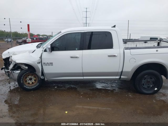1C6RR7NT3JS117772 RAM 1500 Laramie  4x4 5'7 Box