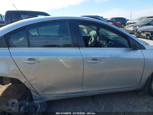 Chevrolet Cruze 1lt Auto 2015 1G1PC5SB6F7289072 Image 12