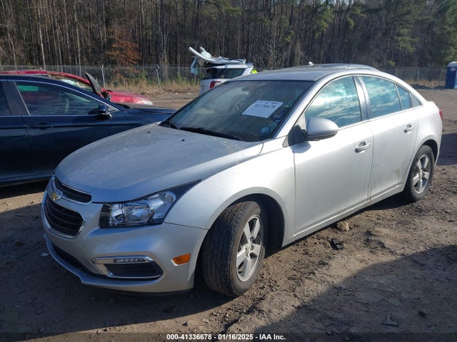 Chevrolet Cruze 1lt Auto 2015 1G1PC5SB6F7289072 Image 2
