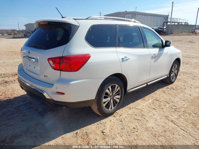 5N1DR2MN1JC610025 Nissan Pathfinder Sv