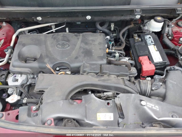 Toyota RAV4 LE 2019 2T3H1RFVXKW049115 Image 10