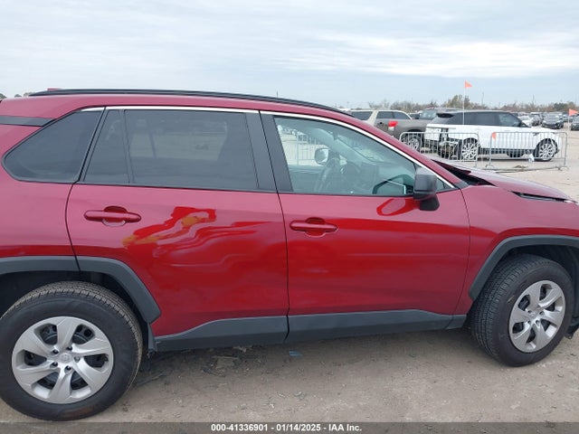 Toyota RAV4 LE 2019 2T3H1RFVXKW049115 Image 13