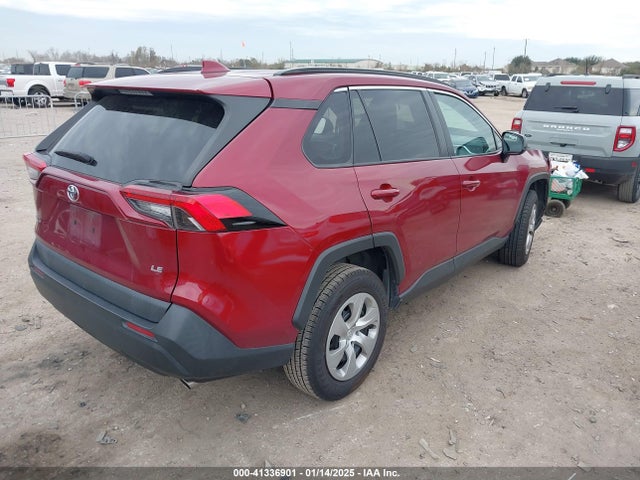 Toyota RAV4 LE 2019 2T3H1RFVXKW049115 Image 4
