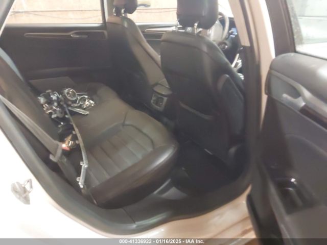 3FA6P0HD8ER143868 Ford FUSION SE