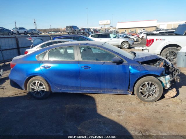 3KPF24AD7PE648269 KIA Forte Lxs