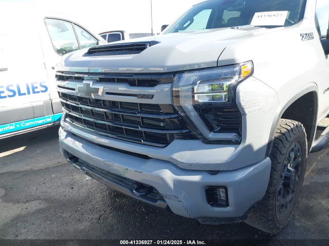Chevrolet Silverado 2024 2GC4YNEY9R1185737 Image 32