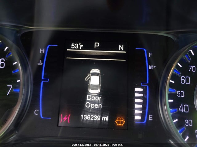 Chrysler 200 Limited 2016 1C3CCCAB3GN129518 Image 16