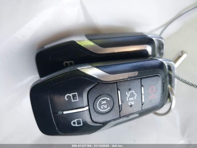 3FA6P0SU6ER357413 Ford Fusion Energi Titanium