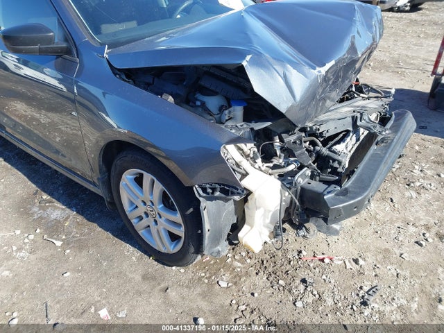3VW167AJ7GM382874 Volkswagen Jetta 1.4t S