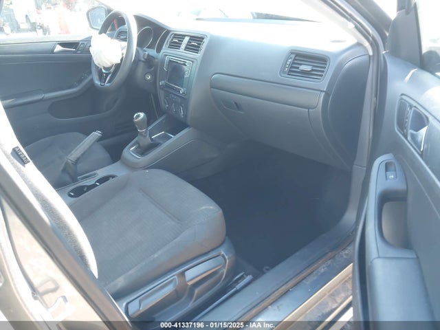 3VW167AJ7GM382874 Volkswagen Jetta 1.4t S