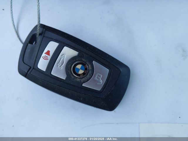 2018 BMW 320I WBA8E1G52JNU92446 Photo 10