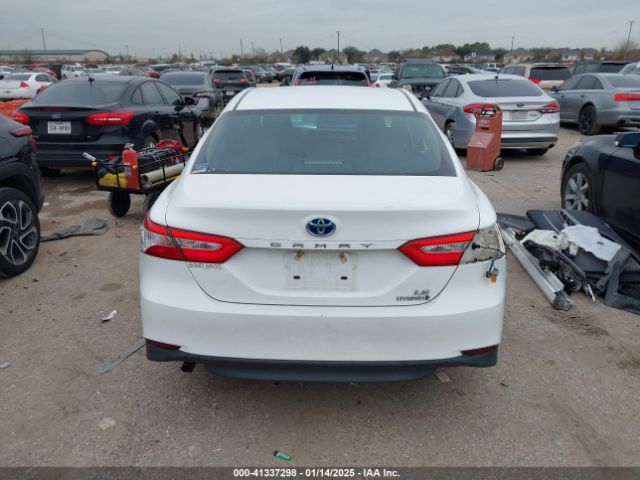 4T1B31HK9JU501132 Toyota Camry Hybrid Le