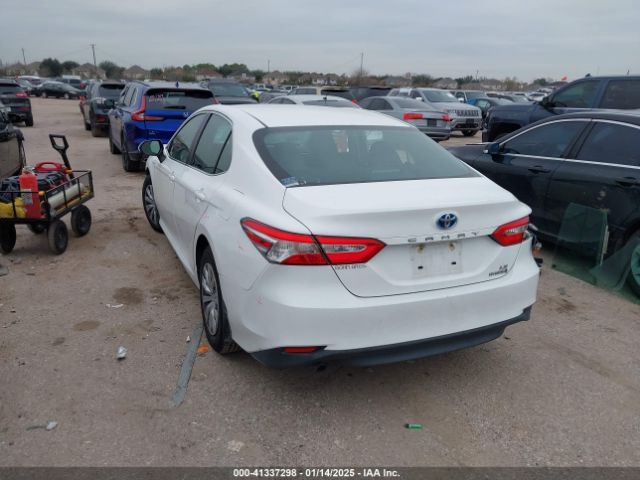 4T1B31HK9JU501132 Toyota Camry Hybrid Le