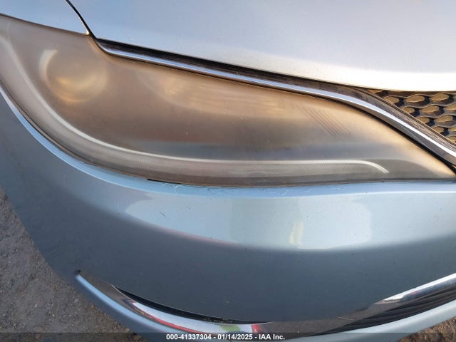 Chrysler 200 Limited 2015 1C3CCCAB2FN609516 Image 6