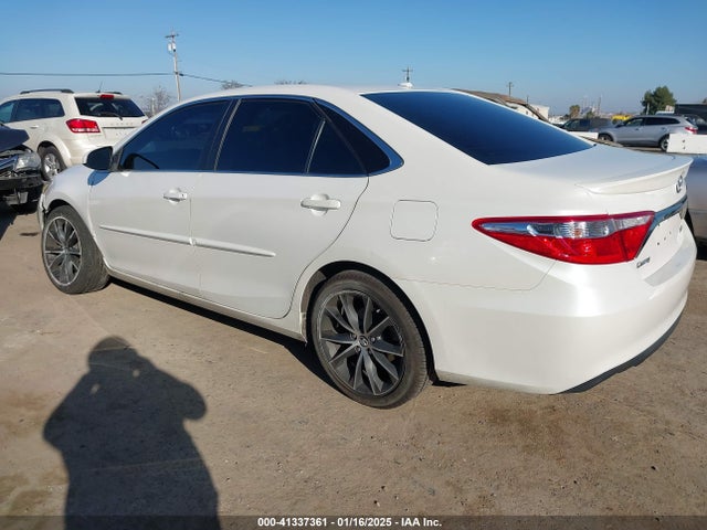 4T1BF1FK4FU909944 Toyota CAMRY XSE