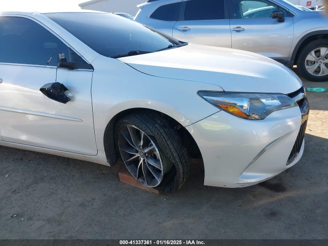 4T1BF1FK4FU909944 Toyota CAMRY XSE