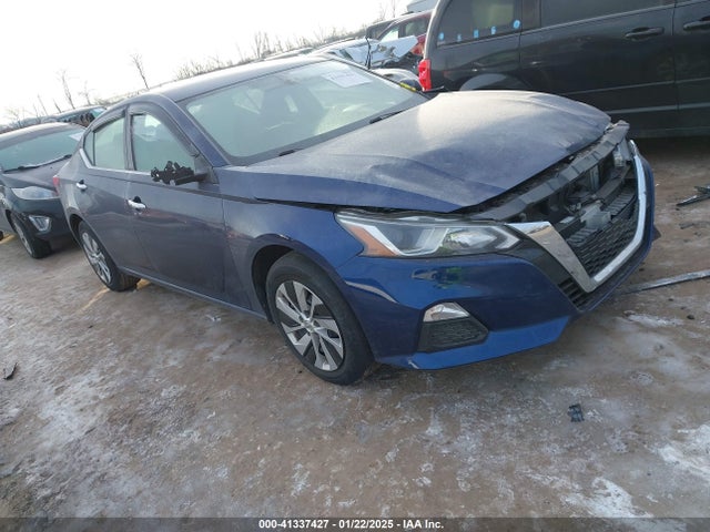 2019 1N4BL4BV8KC132379 main image