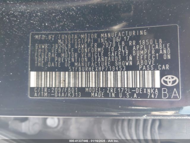 5YFBURHEXHP719453 Toyota COROLLA LE
