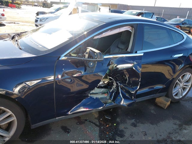 2013 TESLA MODEL S 5YJSA1CN5DFP23692 Photo 5