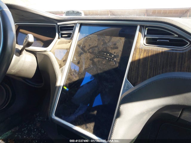 2013 TESLA MODEL S 5YJSA1CN5DFP23692 Photo 6