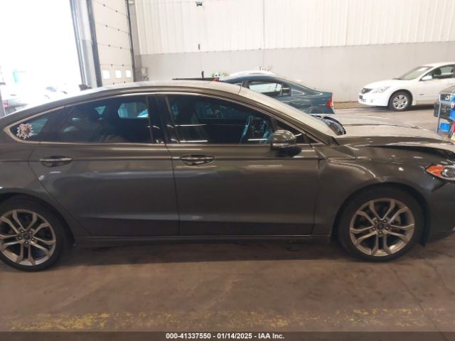 3FA6P0RUXLR172154 Ford Fusion Hybrid Titanium