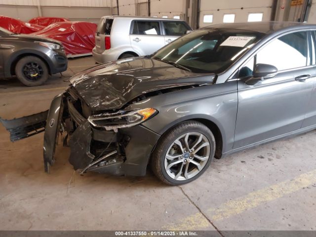 3FA6P0RUXLR172154 Ford Fusion Hybrid Titanium