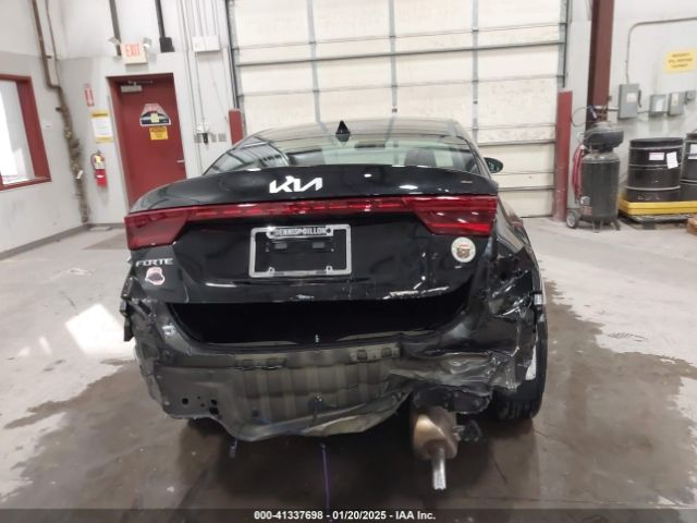 3KPF24ADXRE831698 KIA Forte Lxs