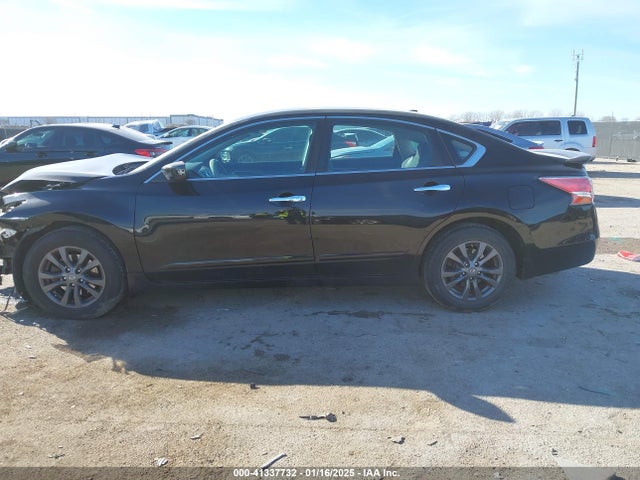Nissan Altima 2.5 S 2015 1N4AL3AP7FN922467 Image 14