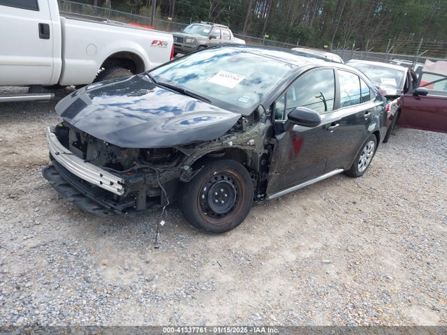 Toyota COROLLA LE 2022 5YFEPMAE1NP358305 Image 2