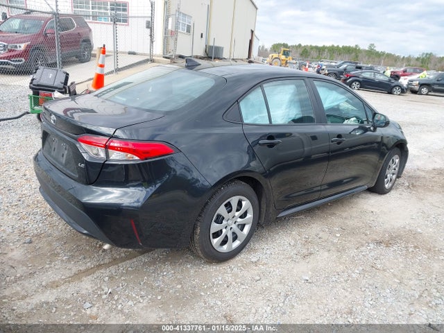 Toyota COROLLA LE 2022 5YFEPMAE1NP358305 Image 4