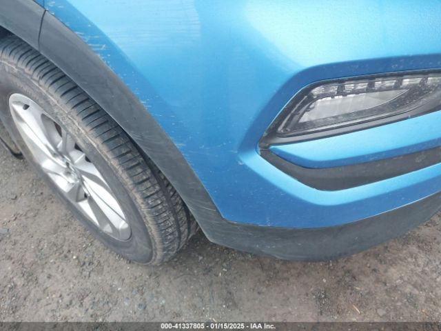 KM8J33A42HU410216 Hyundai Tucson Se Plus