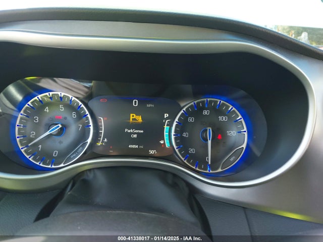 Chrysler Pacifica Touring L 2024 2C4RC1BG4RR151537 Image 7