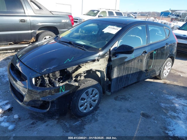 Hyundai ACCENT SE 2017 KMHCT5AE3HU349763 Image 2