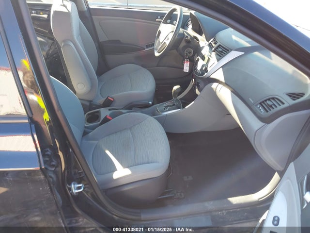 Hyundai ACCENT SE 2017 KMHCT5AE3HU349763 Image 5